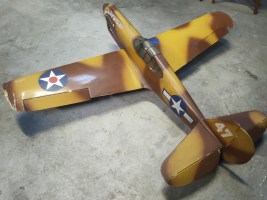 model vliegtuig topflite p-40 warweary (4)